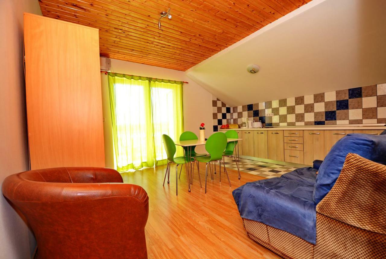 Apartment Blue Sali Buitenkant foto